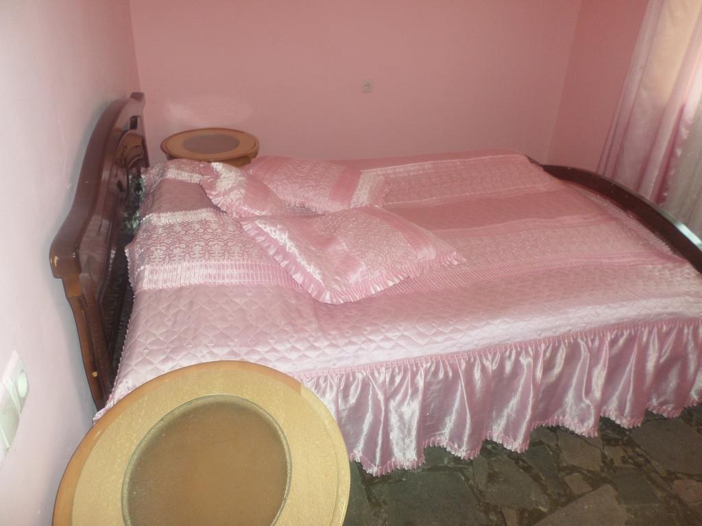 Guest House Sen Dilijan Eksteriør bilde